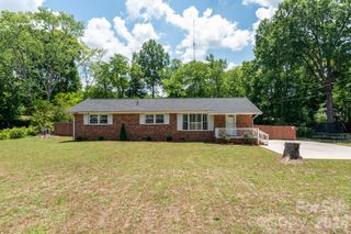 1121 Rembrandt Drive SW, Concord, NC 28027