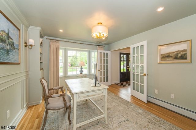 17 WESTOVER TER, West Caldwell Twp., NJ 07006