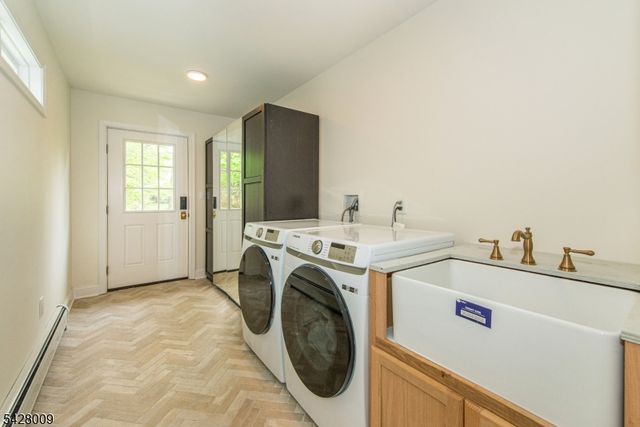 17 WESTOVER TER, West Caldwell Twp., NJ 07006