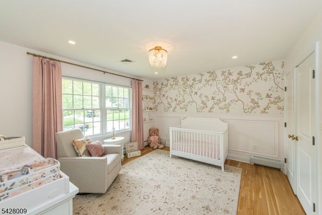 17 WESTOVER TER, West Caldwell Twp., NJ 07006