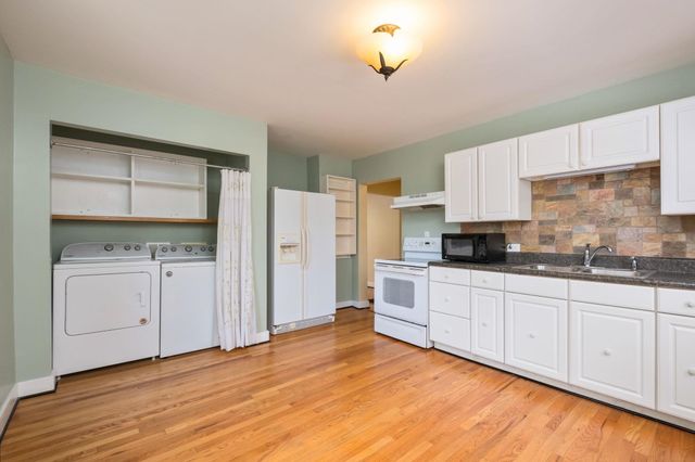 1104 WARE ST, Charlottesville, VA 22902