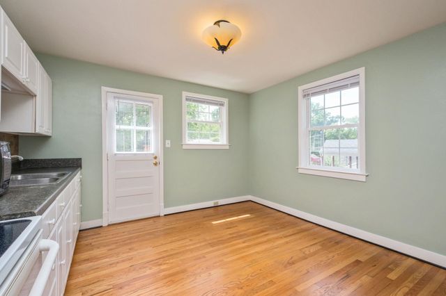 1104 WARE ST, Charlottesville, VA 22902