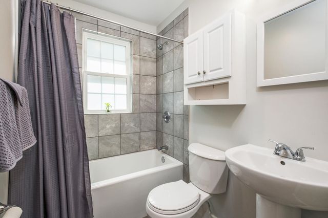 1104 WARE ST, Charlottesville, VA 22902