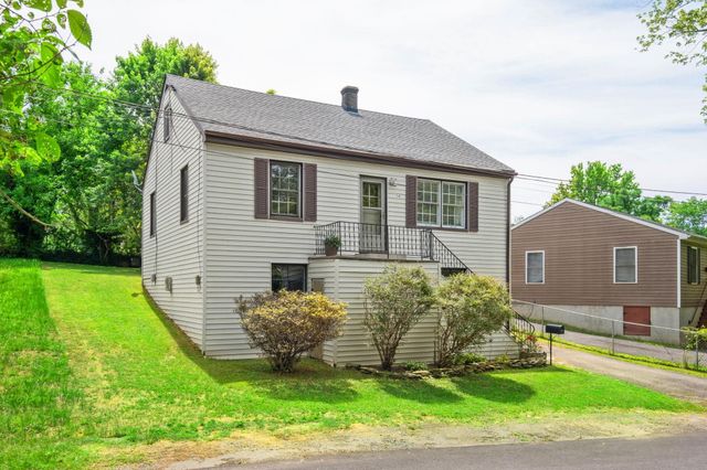 1104 WARE ST, Charlottesville, VA 22902