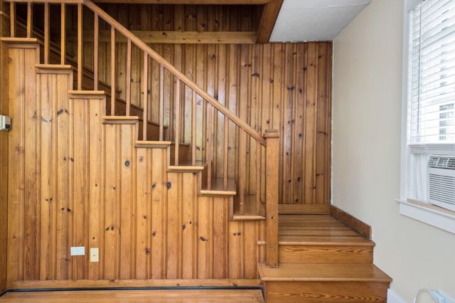 1104 WARE ST, Charlottesville, VA 22902