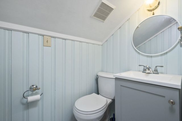 1104 WARE ST, Charlottesville, VA 22902