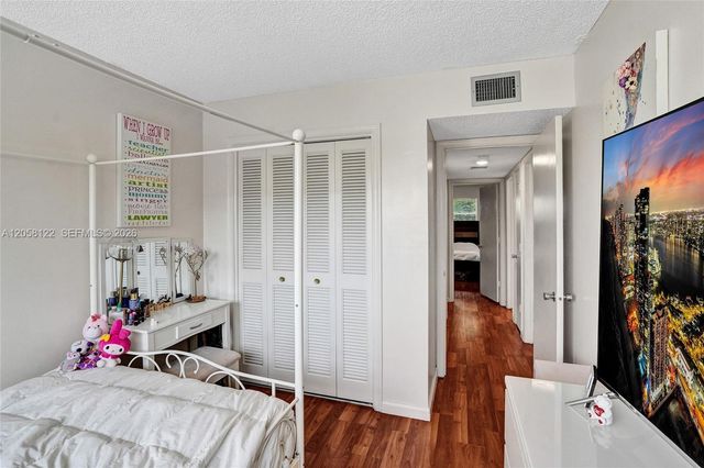 6813 NW 29th Ave 1, Fort Lauderdale, FL 33309
