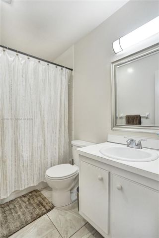 6813 NW 29th Ave 1, Fort Lauderdale, FL 33309