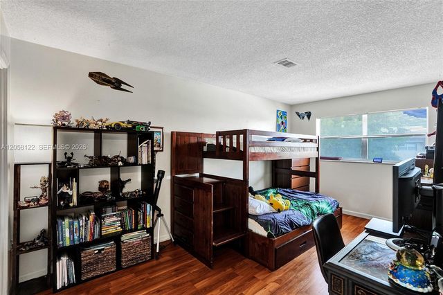 6813 NW 29th Ave 1, Fort Lauderdale, FL 33309