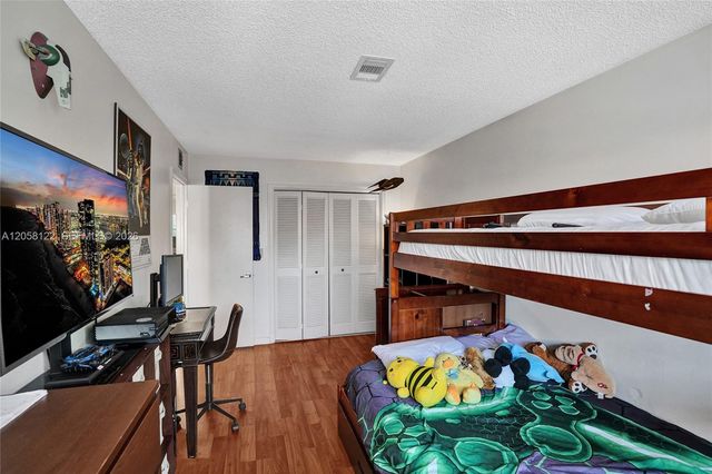 6813 NW 29th Ave 1, Fort Lauderdale, FL 33309