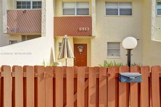 6813 NW 29th Ave 1, Fort Lauderdale, FL 33309