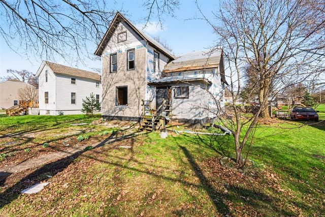 606 8th Street, Three Rivers, MI 49093