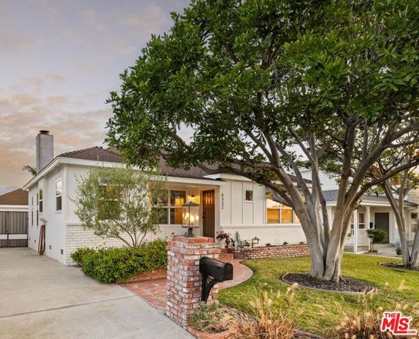 6332 W 84th Place, Los Angeles, CA 90045