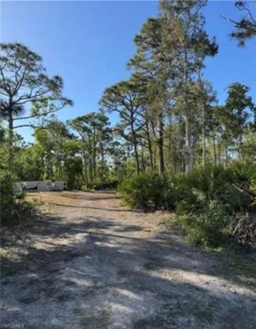 7000 Guava AVE, Bokeelia, FL 33922