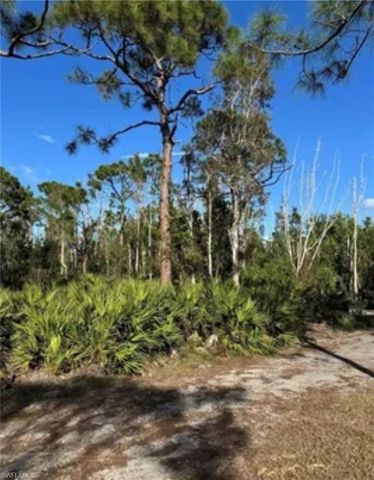 7000 Guava AVE, Bokeelia, FL 33922