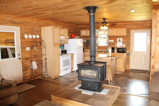 1701 Cold Hill Road, London, KY 40741