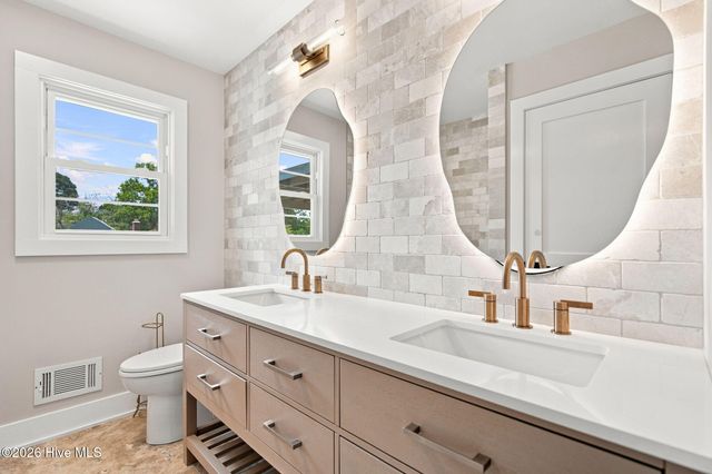 501 Long Leaf Acres Drive, Wilmington, NC 28405