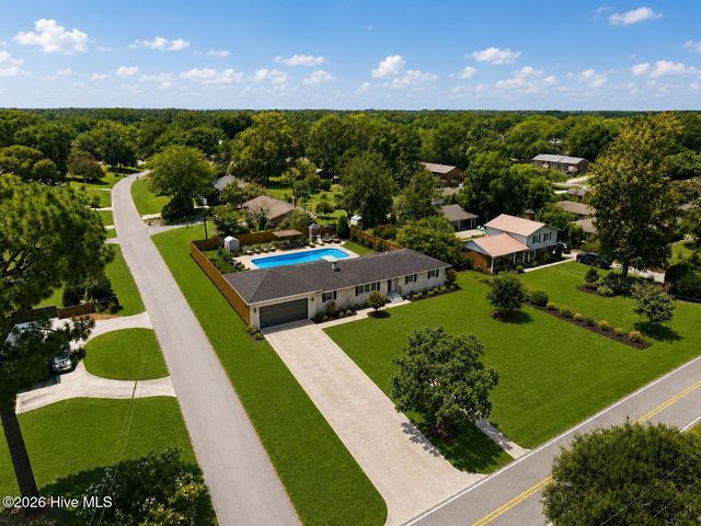 501 Long Leaf Acres Drive, Wilmington, NC 28405