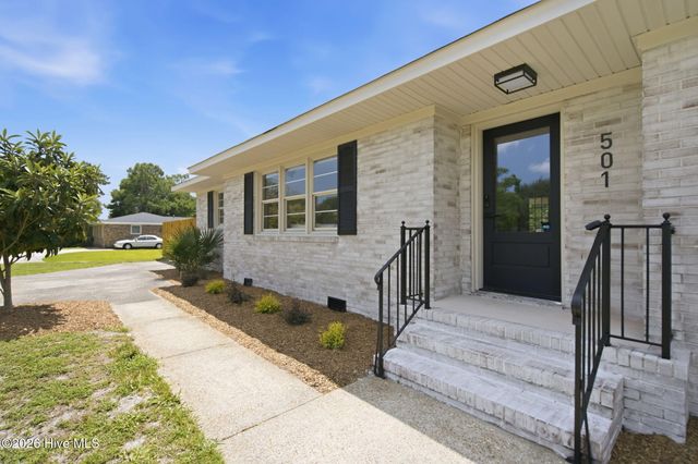 501 Long Leaf Acres Drive, Wilmington, NC 28405
