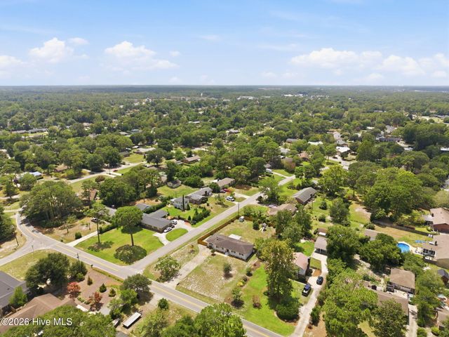 501 Long Leaf Acres Drive, Wilmington, NC 28405