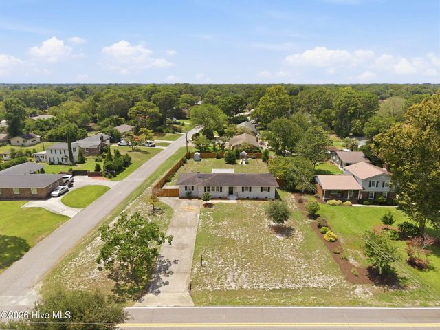 501 Long Leaf Acres Drive, Wilmington, NC 28405