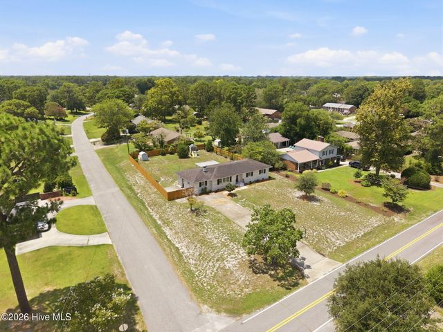 501 Long Leaf Acres Drive, Wilmington, NC 28405
