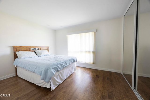 4212 Village 4, Camarillo, CA 93012
