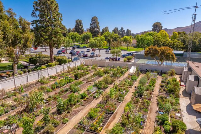 4212 Village 4, Camarillo, CA 93012
