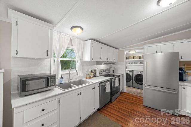 3607 Kennington Drive, Waxhaw, NC 28173