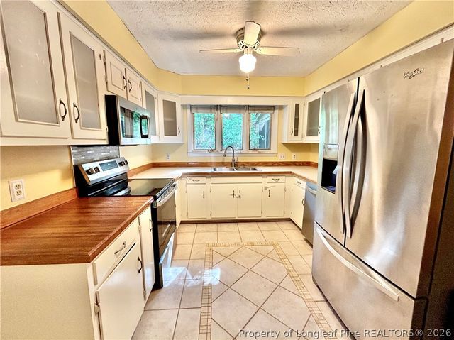 1963 Wedgewood Drive, Sanford, NC 27332