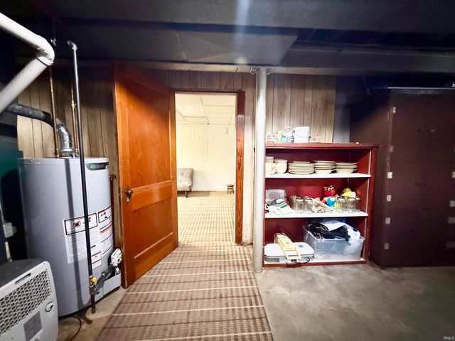 901 N Weinbach Avenue, Evansville, IN 47711