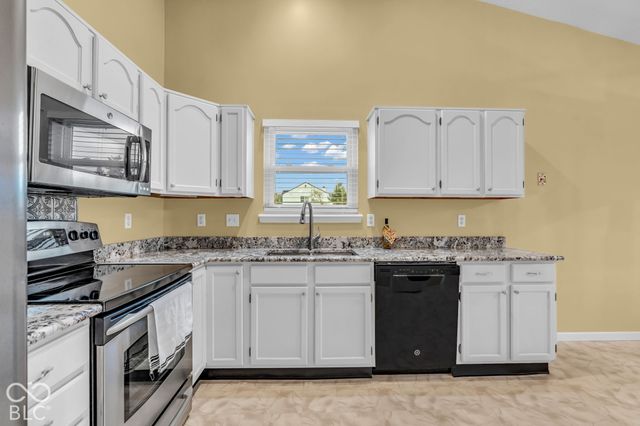 2163 Bradford Trace Boulevard, Indianapolis, IN 46229
