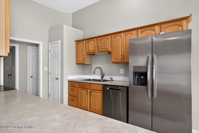 10924 Symington Cir, Louisville, KY 40241