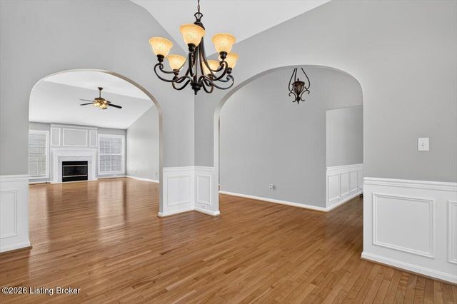 10924 Symington Cir, Louisville, KY 40241