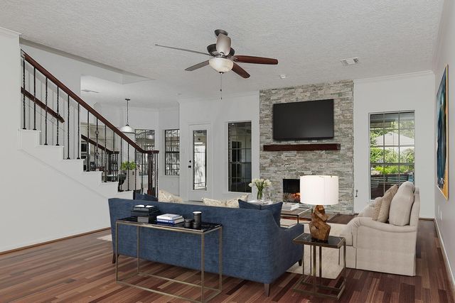 15 Amber Sky Place, The Woodlands, TX 77381