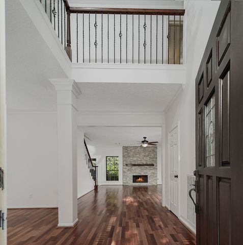 15 Amber Sky Place, The Woodlands, TX 77381