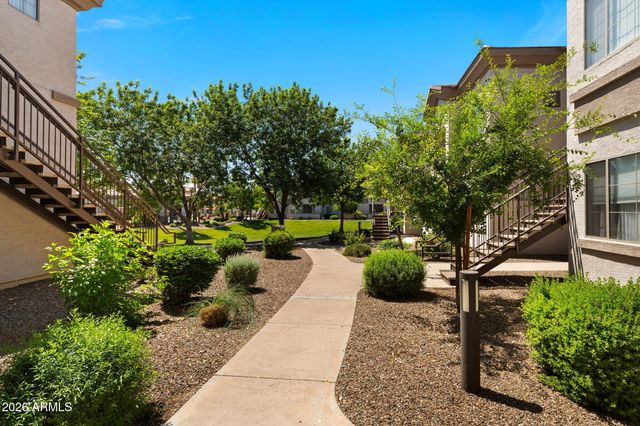 1941 S PIERPONT Drive 1122, Mesa, AZ 85206