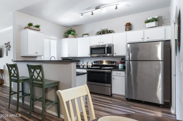 1941 S PIERPONT Drive 1122, Mesa, AZ 85206