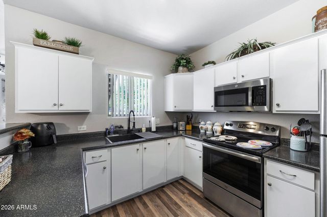 1941 S PIERPONT Drive 1122, Mesa, AZ 85206
