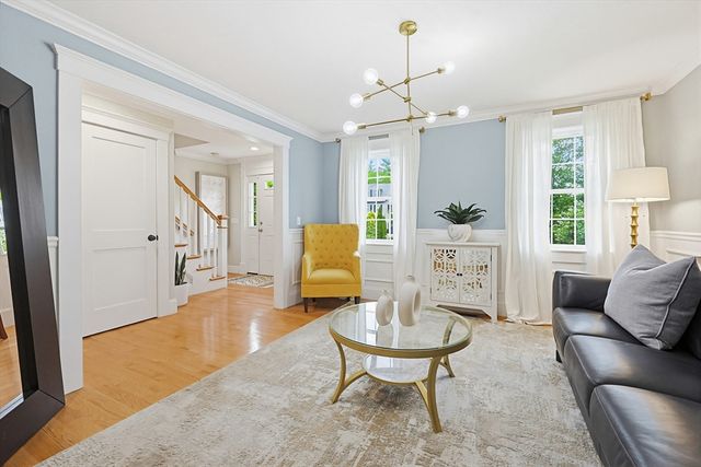 5 Rockmeadow Dr, East Bridgewater, MA 02333