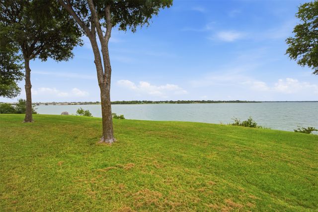3580 Pinnacle Bay Point, Little Elm, TX 75068
