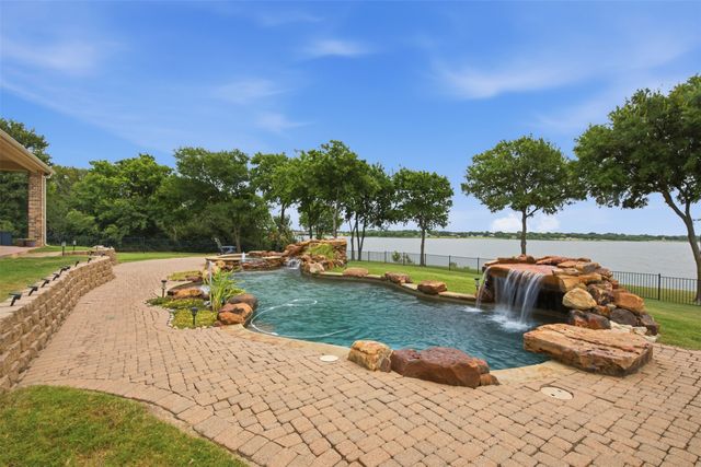 3580 Pinnacle Bay Point, Little Elm, TX 75068