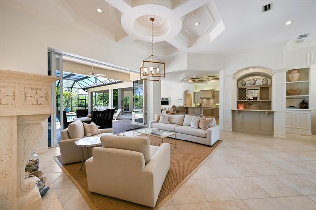 6903 BELMONT COURT, Lakewood Ranch, FL 34202