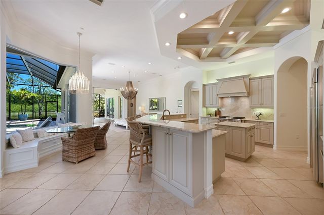 6903 BELMONT COURT, Lakewood Ranch, FL 34202