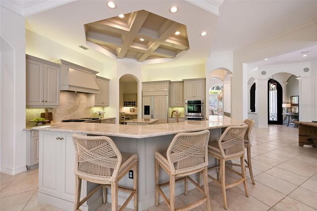 6903 BELMONT COURT, Lakewood Ranch, FL 34202