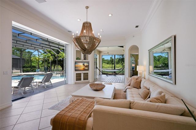 6903 BELMONT COURT, Lakewood Ranch, FL 34202