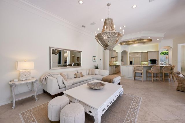 6903 BELMONT COURT, Lakewood Ranch, FL 34202