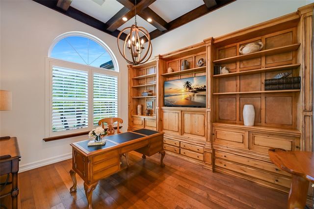 6903 BELMONT COURT, Lakewood Ranch, FL 34202