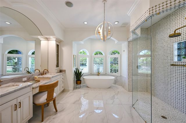 6903 BELMONT COURT, Lakewood Ranch, FL 34202