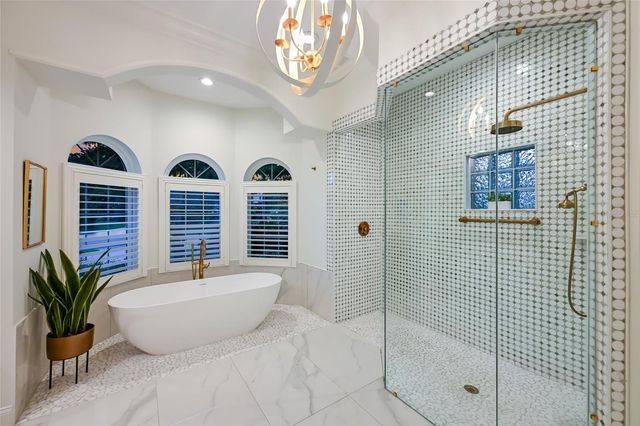 6903 BELMONT COURT, Lakewood Ranch, FL 34202